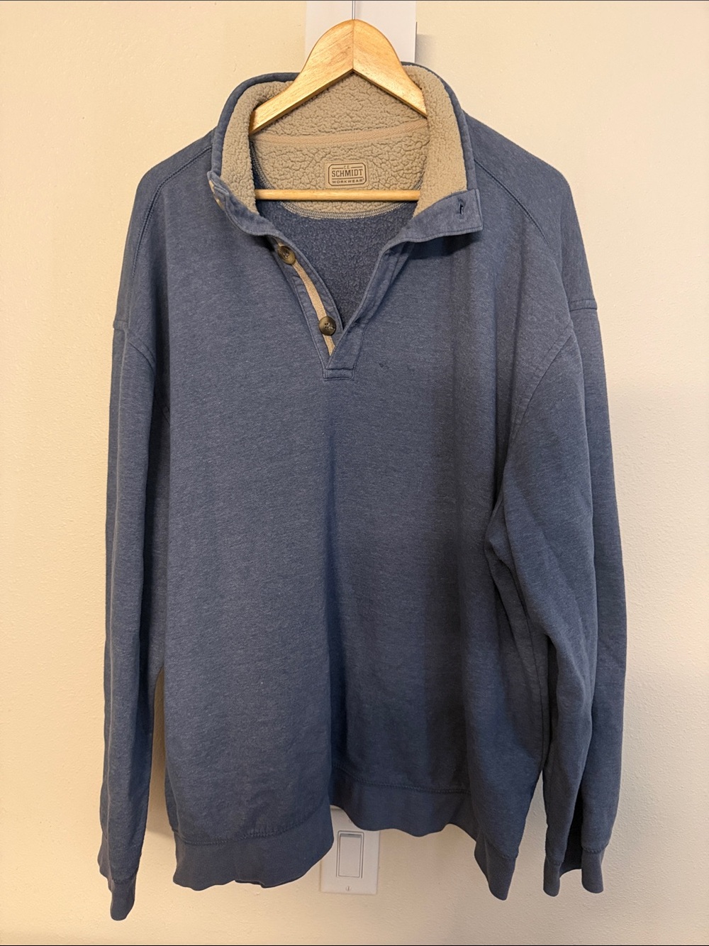 Men’s Blue Sherpa-Lined Pullover Sweater B14